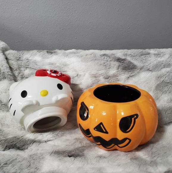 Blue sky Hello Kitty Large Halloween Pumpkin Cannister Cookie jar - Picture 7 of 11